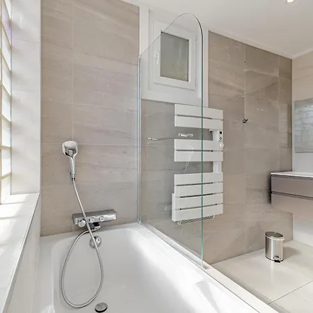 6 Lecerf T5 - Heart Of 4 Bedrooms Terrace *